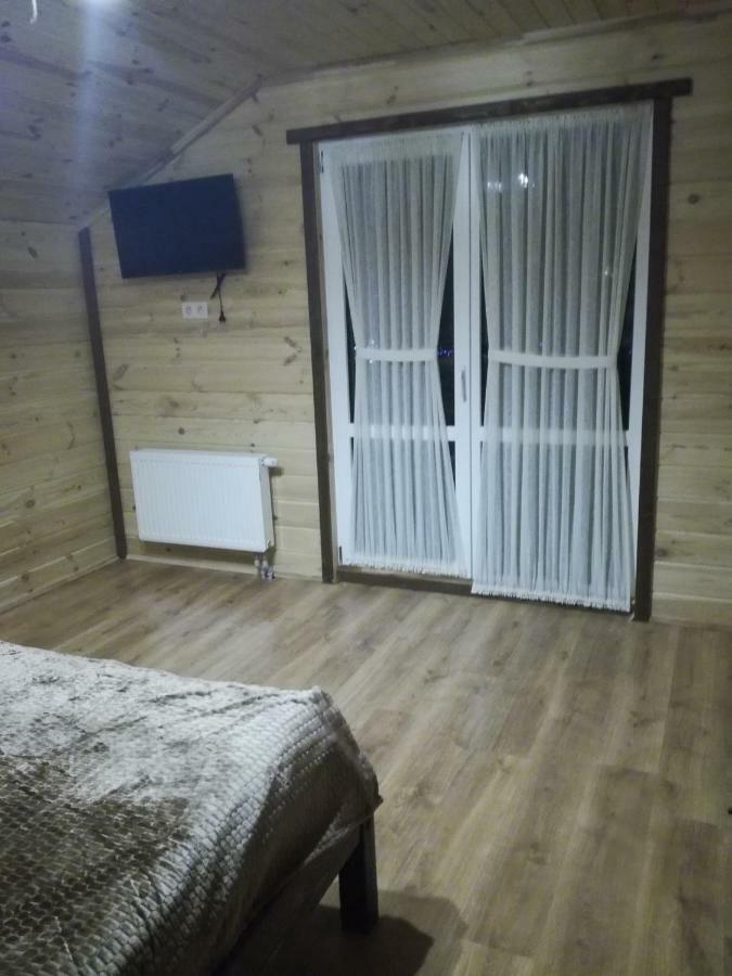 Hirska Kazka Hotel Polyanitsa Popovichevskaya ภายนอก รูปภาพ